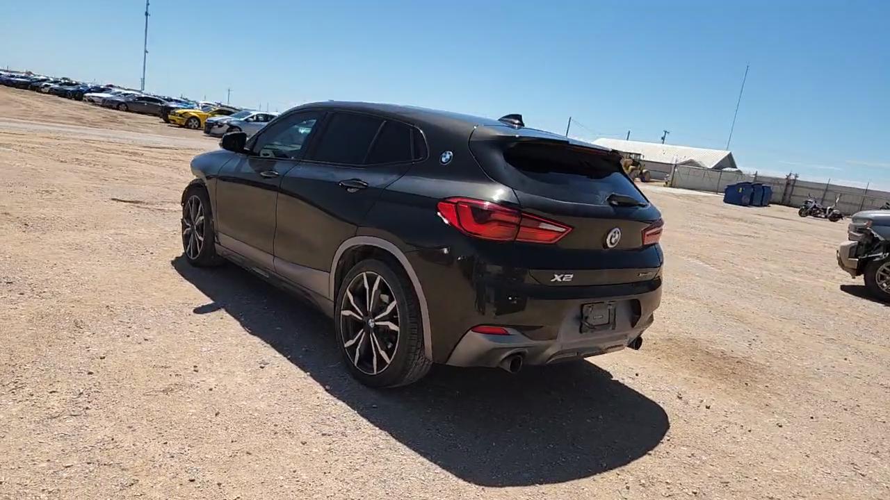 Фото: WBXYJ5C34JEB19487