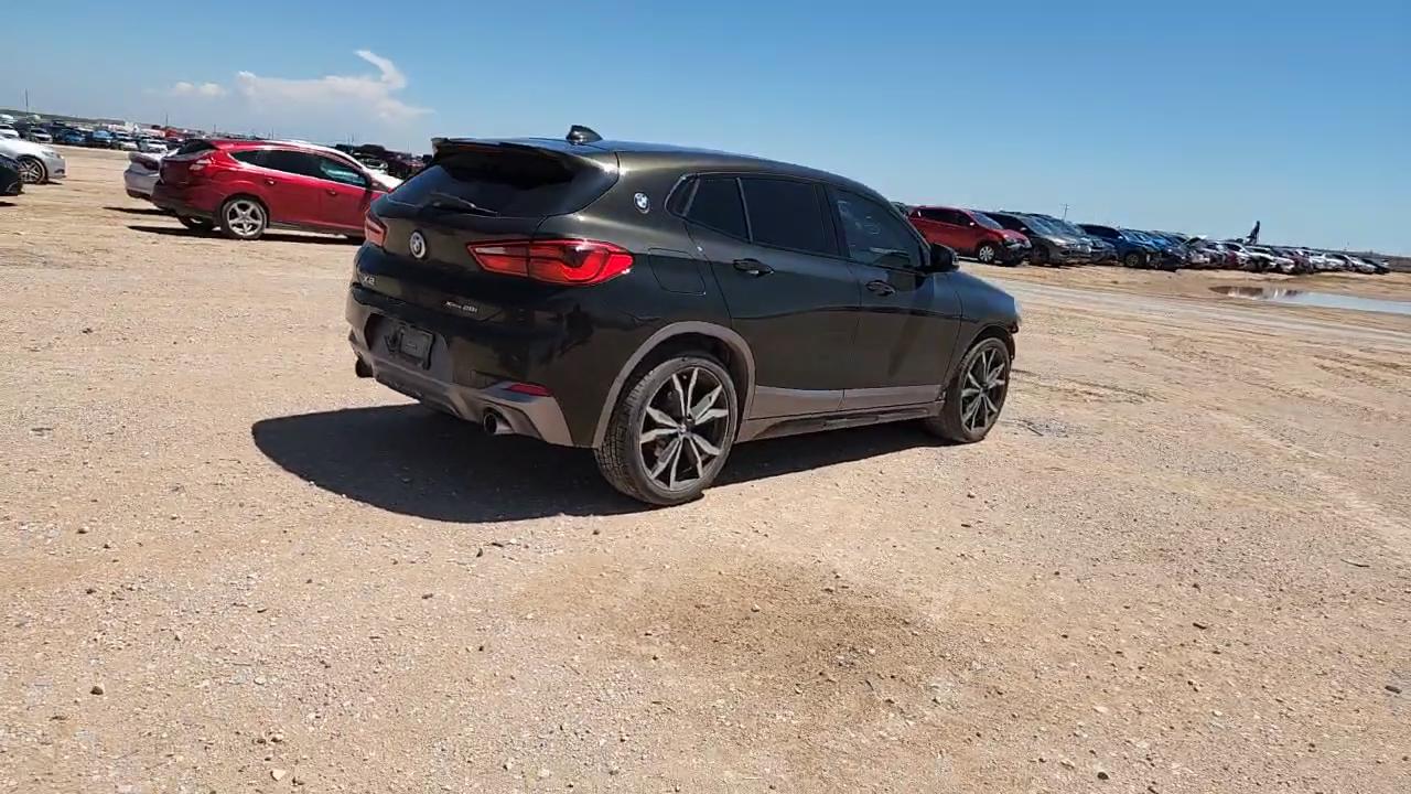 Фото: WBXYJ5C34JEB19487