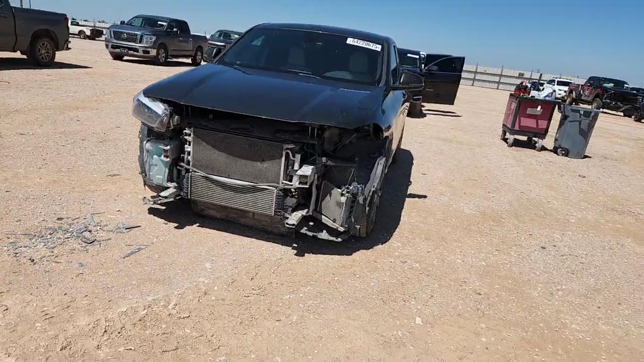 Фото: WBXYJ5C34JEB19487