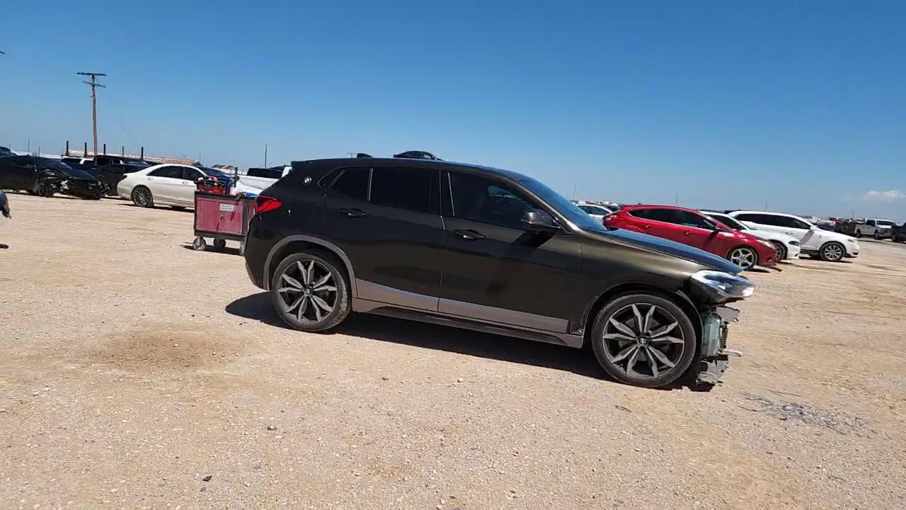 Фото: WBXYJ5C34JEB19487