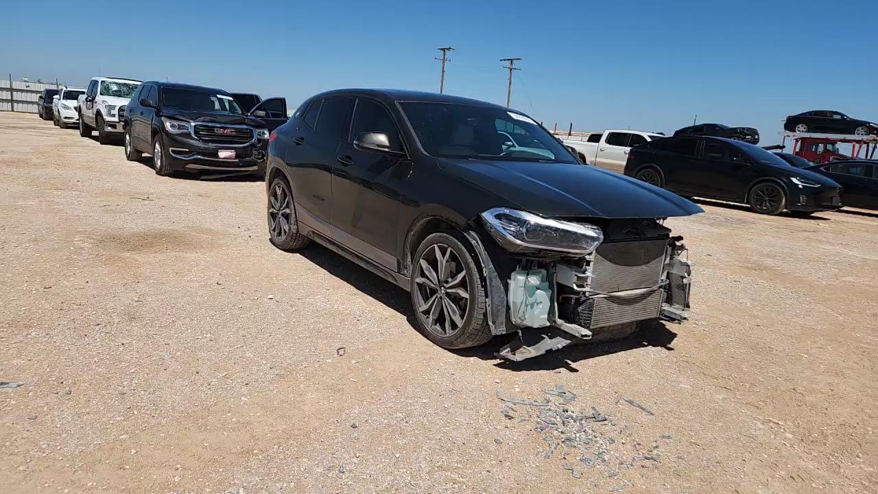 Фото: WBXYJ5C34JEB19487