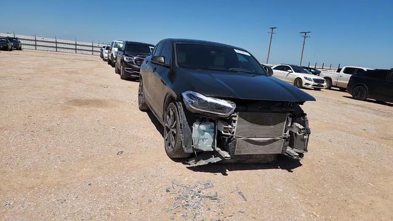 Фото: WBXYJ5C34JEB19487