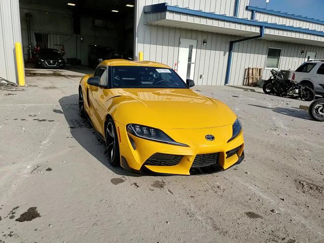 2021 Toyota Supra Base VIN: WZ1DB0C0XMW043322 Lot: 64114935