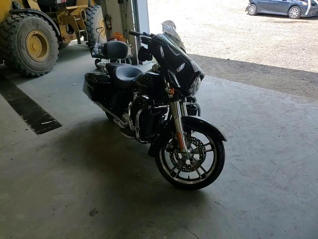 2014 Harley-Davidson Flhxs Street Glide Special VIN: 1HD1KRM11EB652884 Lot: 63777275
