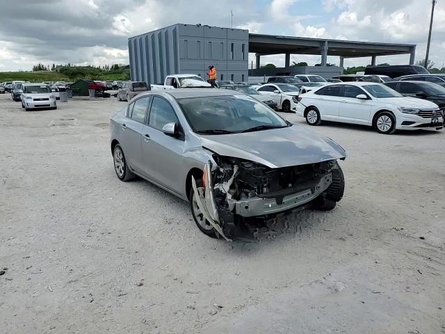 2011 Mazda 3 I VIN: JM1BL1UF0B1442410 Lot: 64098435