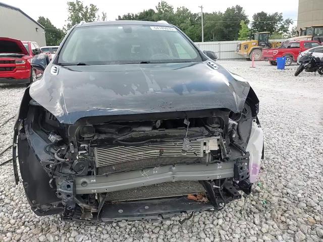2017 Buick Envision Essence VIN: LRBFXDSA8HD009163 Lot: 64189035