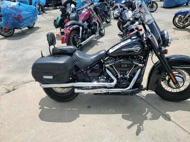 2018 Harley-Davidson Flhcs Heritage Classic 114 VIN: 1HD1YBK19JC084428 Lot: 65708195