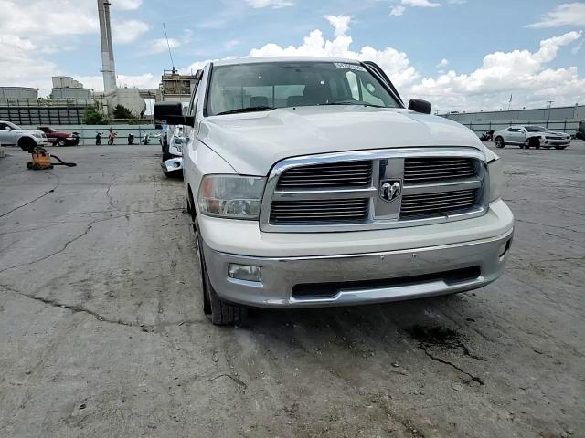 2009 Dodge Ram 1500 VIN: 1D3HV13TX9S703033 Lot: 64755345