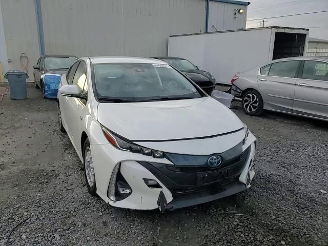 2020 Toyota Prius Prime Le VIN: JTDKARFP5L3156584 Lot: 64062685
