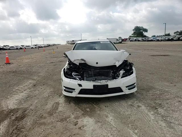 2014 Mercedes-Benz C 250 VIN: WDDGF4HB7EA952317 Lot: 64850435