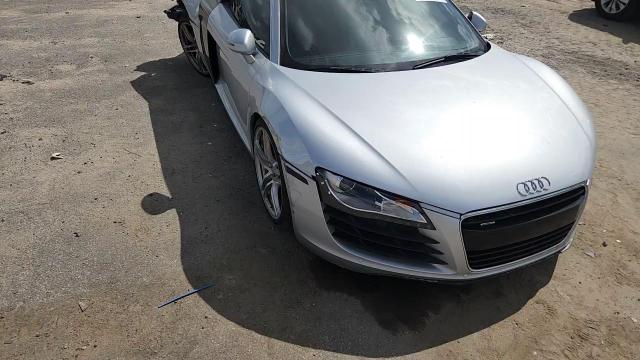 2008 Audi R8 4.2 Quattro VIN: WUAAU34248N004043 Lot: 64609415