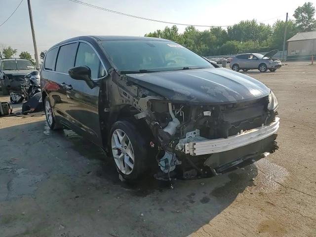 2018 Chrysler Pacifica Touring Plus VIN: 2C4RC1FG4JR123641 Lot: 63575425