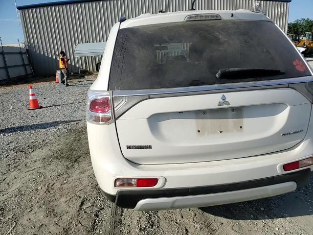 2015 Mitsubishi Outlander Se VIN: JA4AD3A32FZ006481 Lot: 63668255