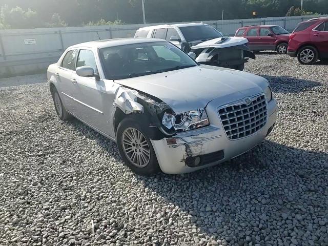 2008 Chrysler 300 Touring VIN: 2C3KA53G28H159917 Lot: 65796845