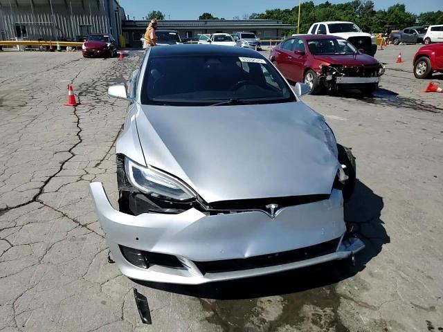2017 Tesla Model S VIN: 5YJSA1E20HF198890 Lot: 63302575