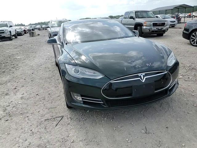 2013 Tesla Model S VIN: 5YJSA1DPXDFP12848 Lot: 64599055