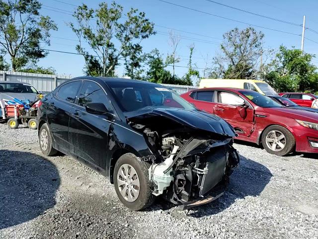 2015 Hyundai Accent Gls VIN: KMHCT4AE8FU921157 Lot: 63734445