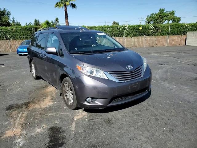 2015 Toyota Sienna Xle VIN: 5TDDK3DC4FS128166 Lot: 64149405