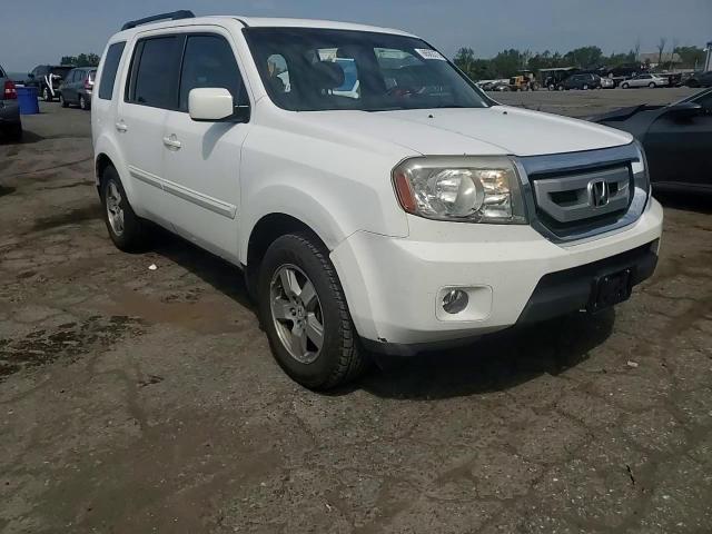 2011 Honda Pilot Ex VIN: 5FNYF4H43BB048175 Lot: 66582275