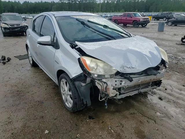 2013 Toyota Prius C VIN: JTDKDTB35D1053587 Lot: 64676415