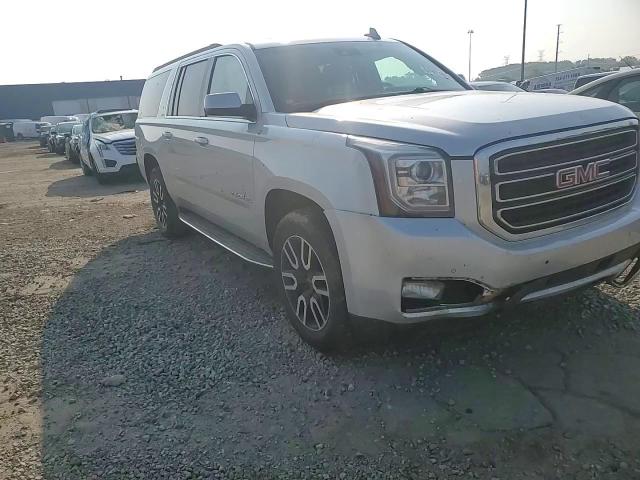 2017 GMC Yukon Xl K1500 Slt VIN: 1GKS2GKC7HR275752 Lot: 64965165