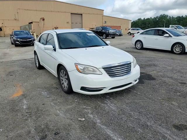 2013 Chrysler 200 Lx VIN: 1C3CCBAG9DN723550 Lot: 63837885