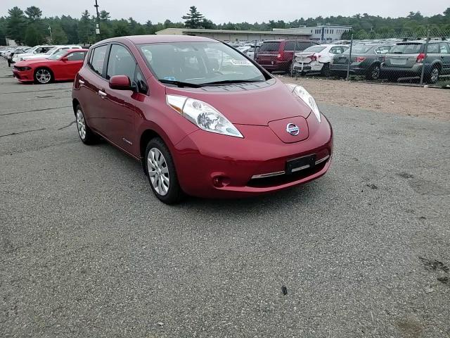2015 Nissan Leaf S VIN: 1N4AZ0CP5FC318924 Lot: 64298925