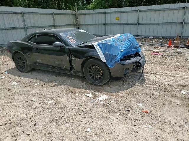 2013 Chevrolet Camaro Ls VIN: 2G1FE1E35D9123558 Lot: 63188105