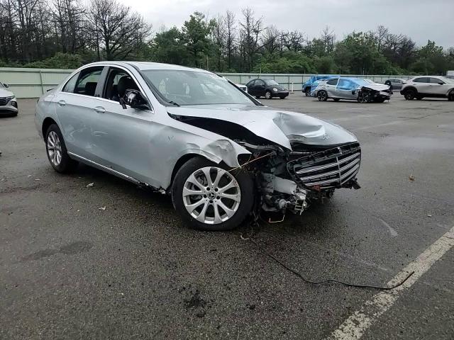 2019 Mercedes-Benz E 300 4Matic VIN: WDDZF4KBXKA512878 Lot: 64008355