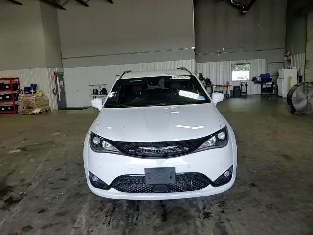 2020 Chrysler Pacifica Touring L VIN: 2C4RC3BG9LR289139 Lot: 65755405