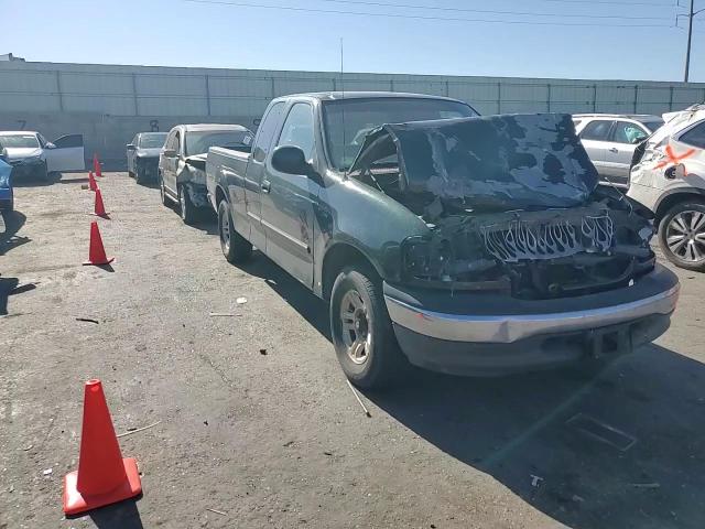 2002 Ford F150 VIN: 1FTRX17282NB04922 Lot: 64251135