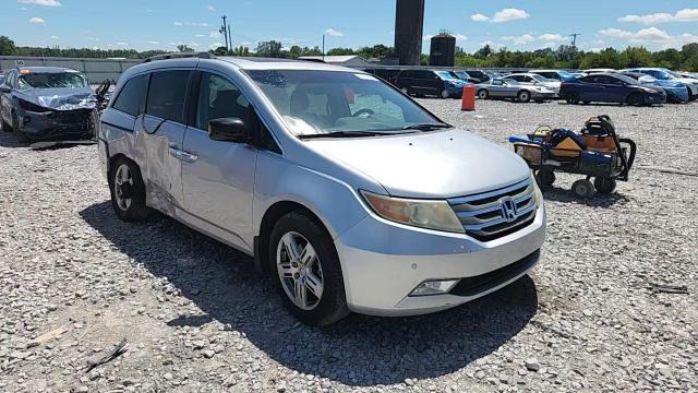 2011 Honda Odyssey Touring VIN: 5FNRL5H90BB012992 Lot: 64762405