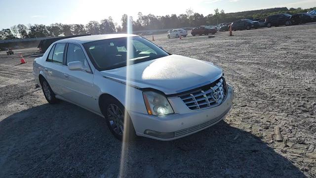 2008 Cadillac Dts VIN: 1G6KD57Y78U112064 Lot: 64545995