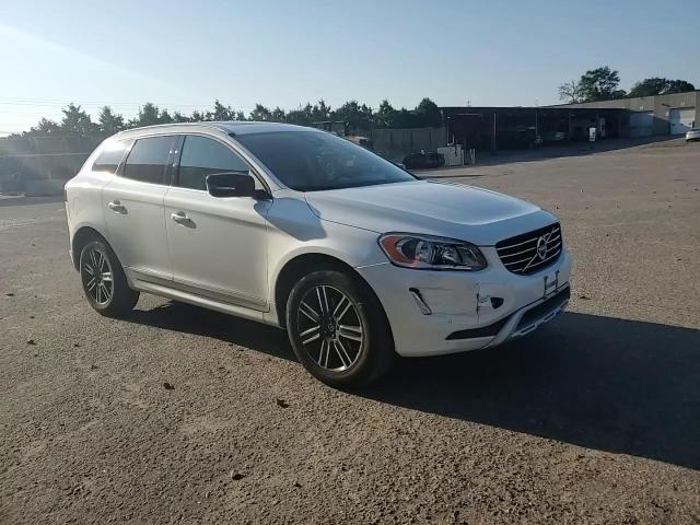 2017 Volvo Xc60 T5 Dynamic VIN: YV440MRR5H2027217 Lot: 62907655
