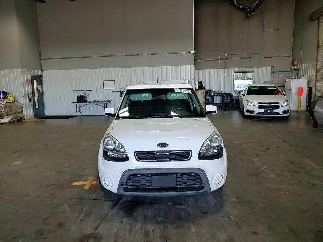 2012 Kia Soul VIN: KNDJT2A50C7465908 Lot: 63220985
