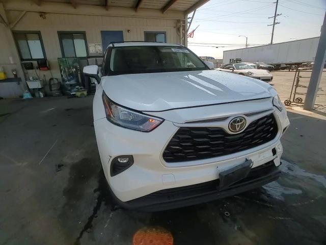 2020 Toyota Highlander L VIN: 5TDZZRAH4LS000512 Lot: 65007865