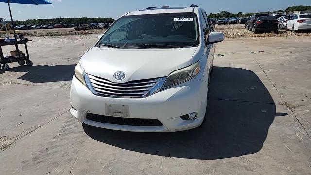 2015 Toyota Sienna Xle VIN: 5TDYK3DC2FS686910 Lot: 64222855