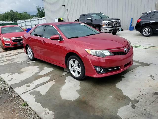 2014 Toyota Camry L VIN: 4T1BF1FKXEU839705 Lot: 63866725