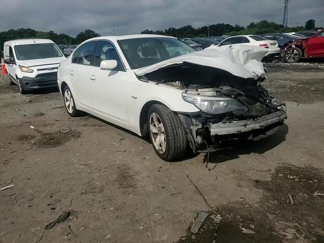 2008 BMW 528 Xi VIN: WBANV13508CZ52668 Lot: 63986785