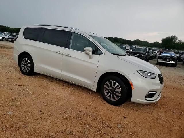 2021 Chrysler Pacifica Touring L VIN: 2C4RC1BG2MR527614 Lot: 67234125