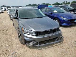 1VWAA7A35JC006120 2018 Volkswagen Passat S