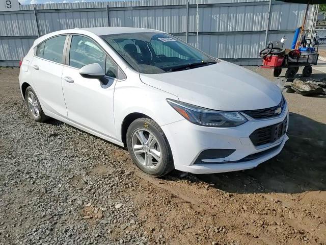 2018 Chevrolet Cruze Lt VIN: 3G1BE6SM2JS607811 Lot: 68159644