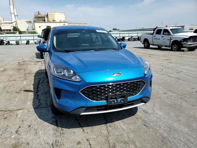 2020 Ford Escape Se VIN: 1FMCU0G65LUC38009 Lot: 68713264