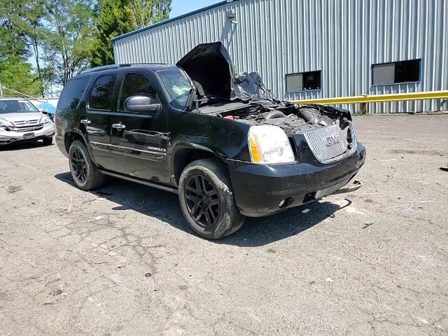 2007 GMC Yukon Denali VIN: 1GKFK63897J300184 Lot: 66317114