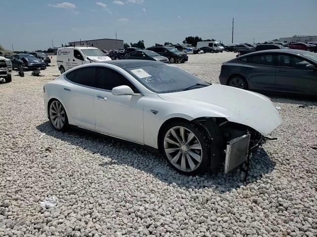 2015 Tesla Model S 85D VIN: 5YJSA1H2XFF084856 Lot: 66777964