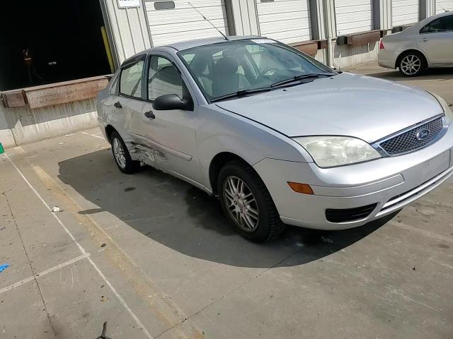 2007 Ford Focus Zx4 VIN: 1FAFP34N07W288404 Lot: 67717474