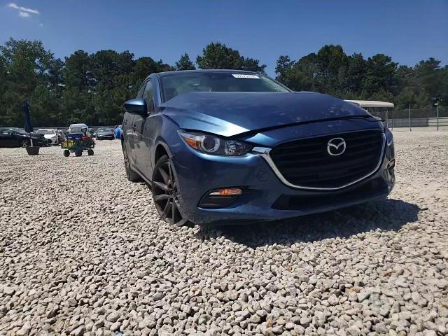 3MZBN1V3XJM170736 2018 Mazda 3 Touring