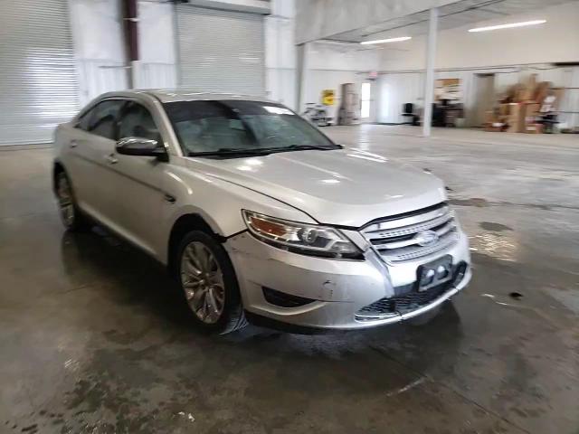 2010 Ford Taurus Limited VIN: 1FAHP2JW0AG121476 Lot: 68171524