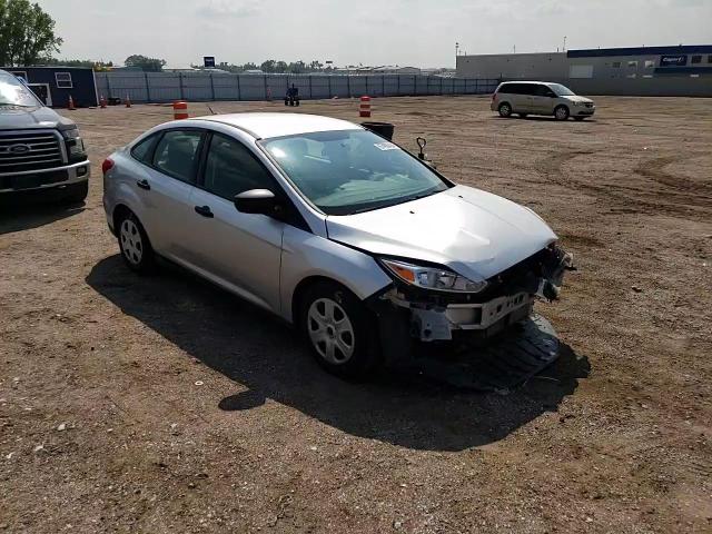 2018 Ford Focus S VIN: 1FADP3E27JL276349 Lot: 67498484