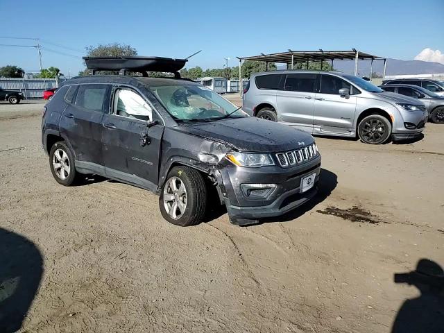 2018 Jeep Compass Latitude VIN: 3C4NJDBB7JT160860 Lot: 69160644